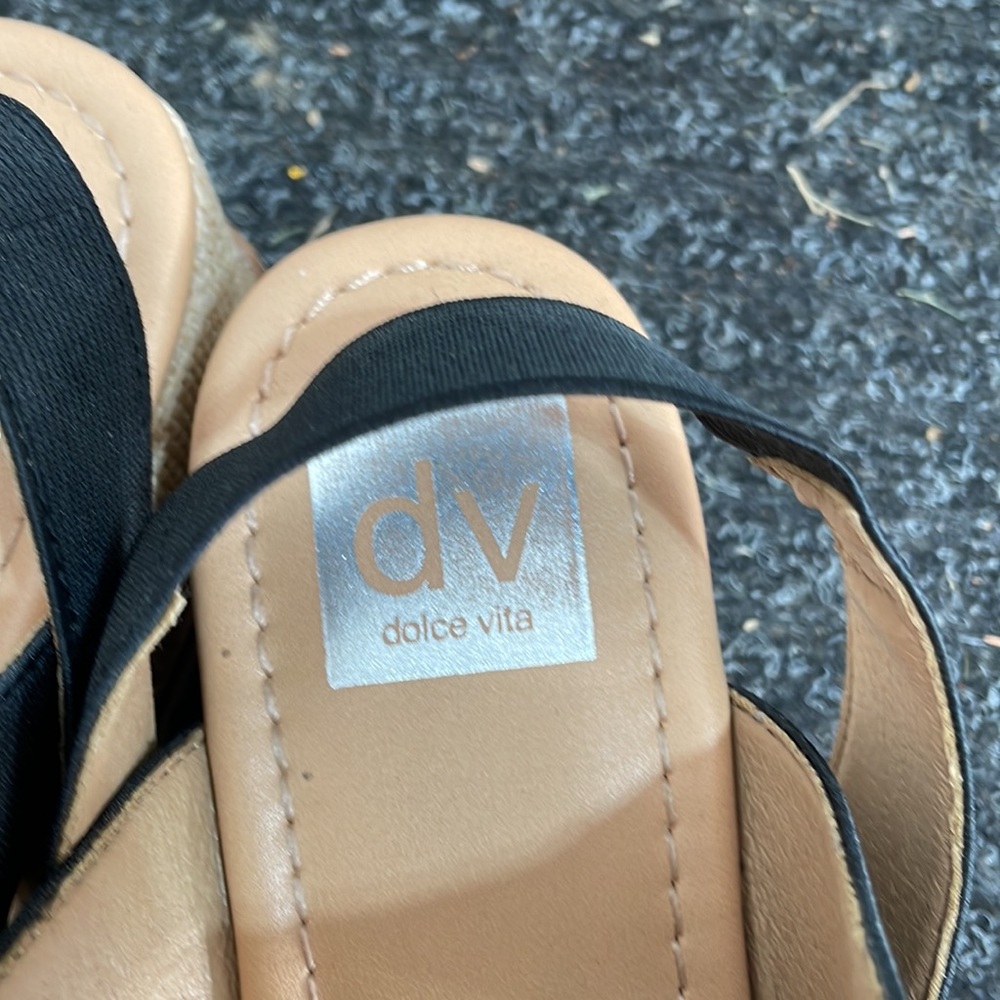 Platform Sandals - Picture 5 of 6